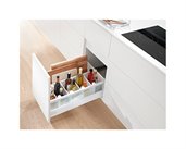 Blum TANDEMBOX antaro Drip Tray 550mm Deep Silk White with partition wall for wider drawers